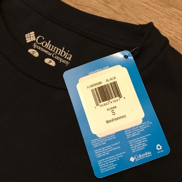 Sold- Columbia Graphic Tee Bear - Picture 7 of 8